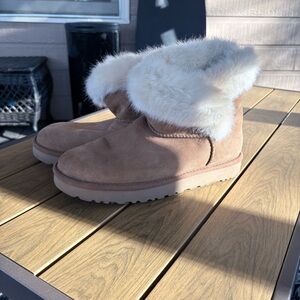 Women's Ugg Cathie Tan Boot